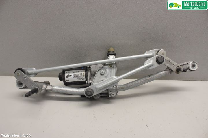 Fiat TIPO/CROSS 16- Torkarmotor Vindruta