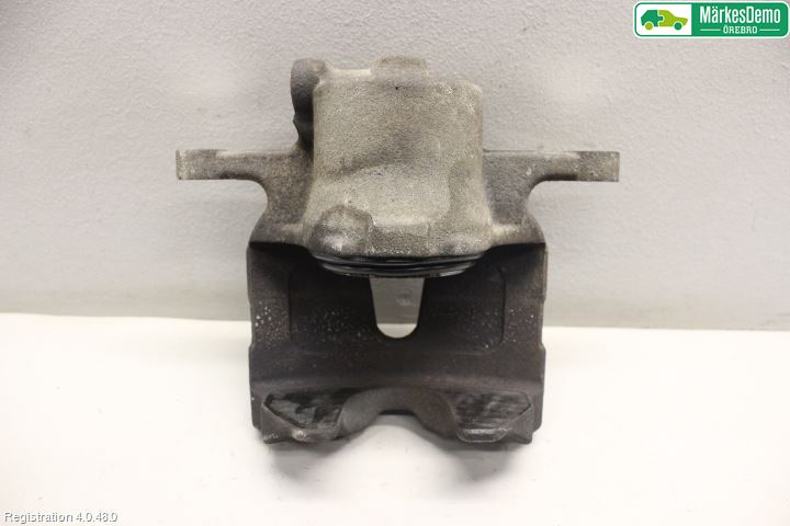 Fiat TIPO/CROSS 16- Bromsok Fram Vänster