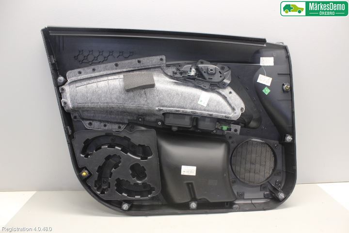 Fiat TIPO/CROSS 16- Dörrklädsel Hö