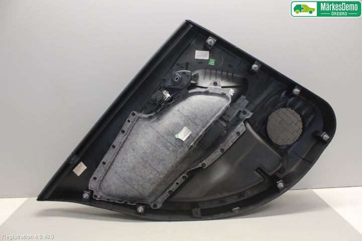 Fiat TIPO/CROSS 16- Dörrklädsel Hö