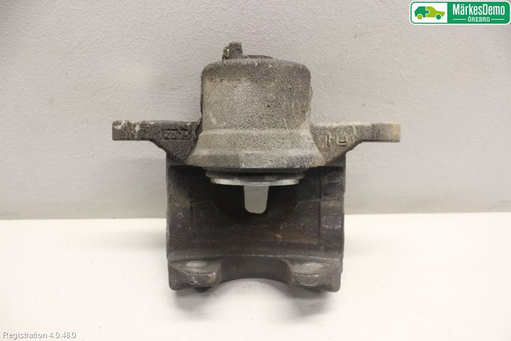 Kia CEED 12-18 Bromsok Fram Höger