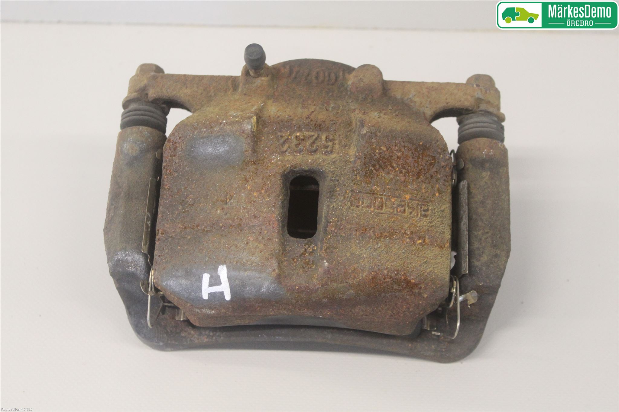 Nissan X-TRAIL 14-21 Bromsok Fram Höger