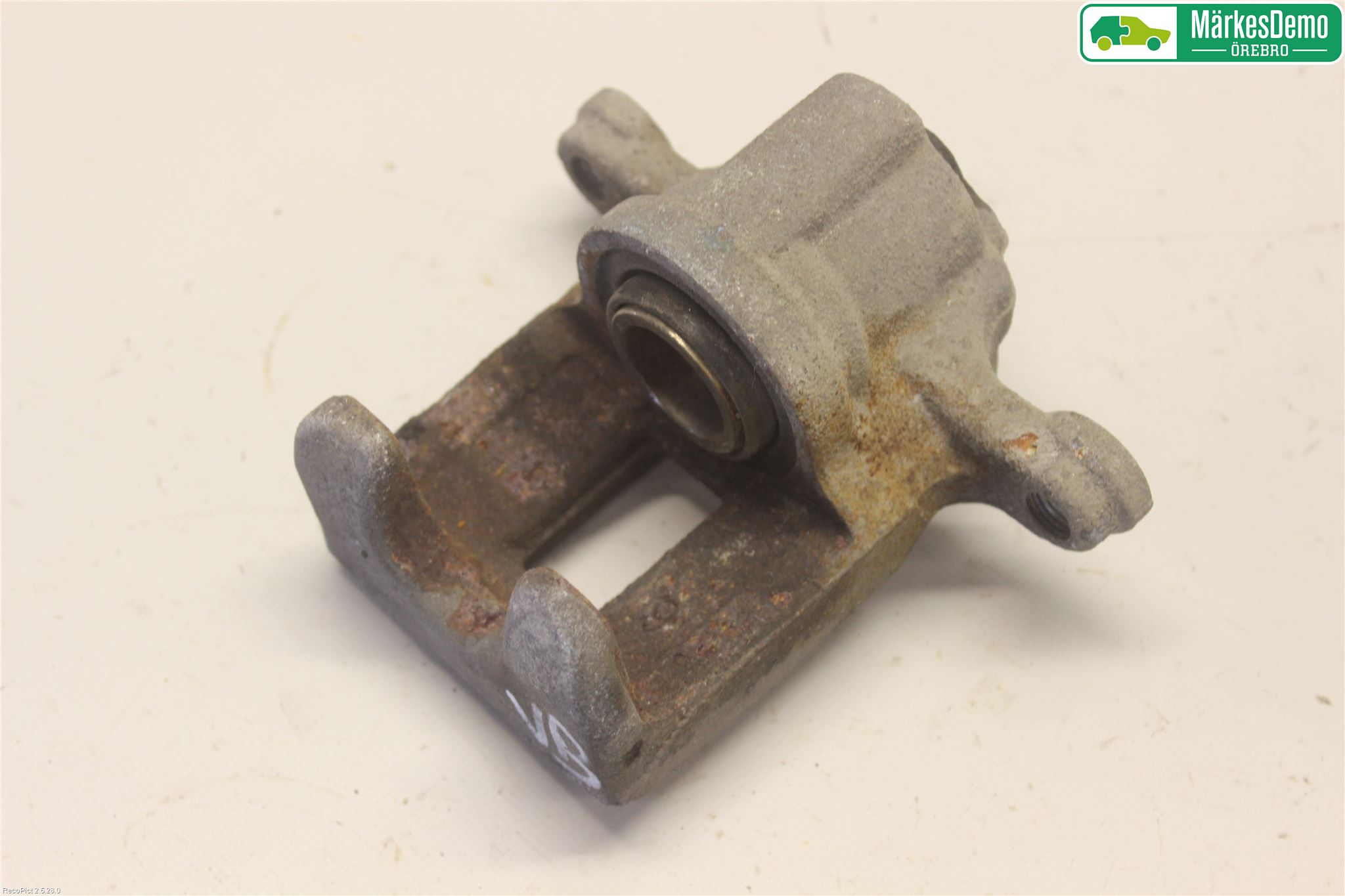 Nissan LEAF 11-17 Bromsok Bak Vänster