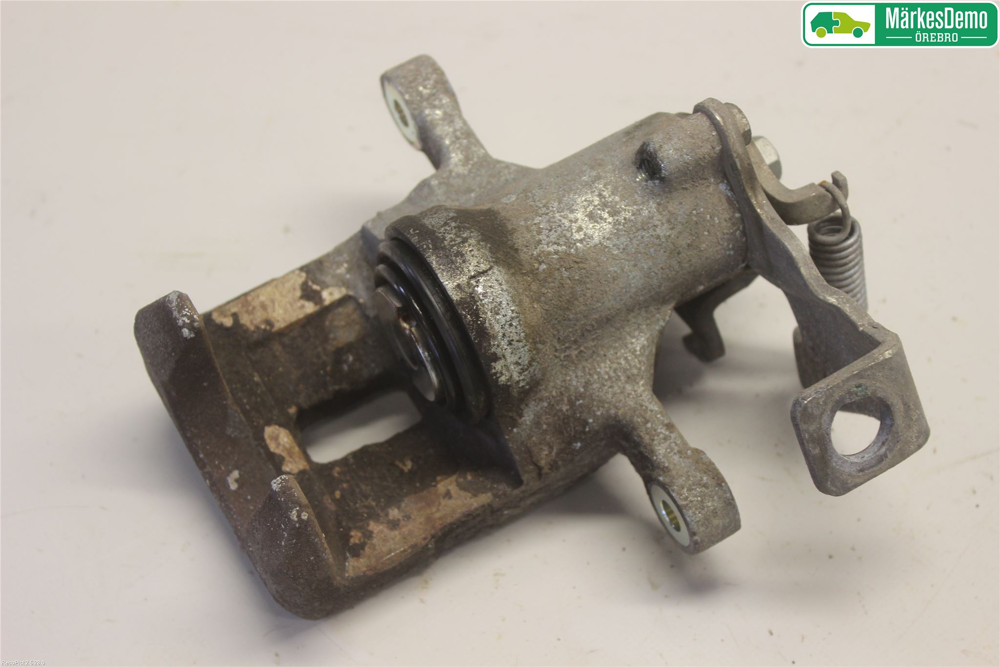 Kia PICANTO 17- Bromsok Bak Höger