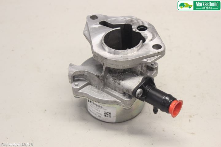 Nissan NV200/NV200 COMBI Vakuumpump