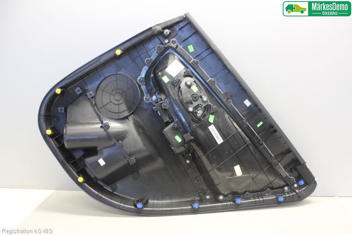 Kia CEED 12-18 Dörrklädsel Vä