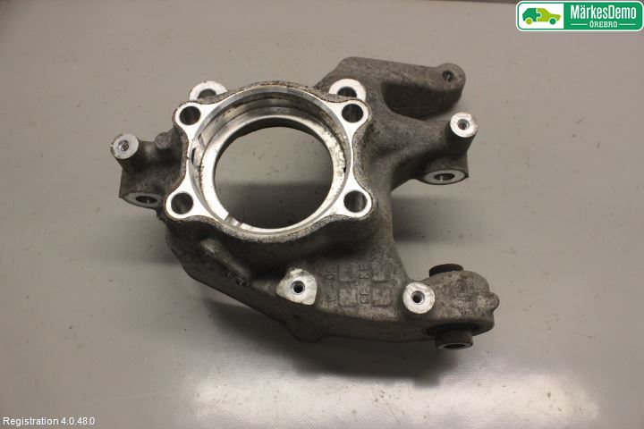 Volkswagen VW PASSAT 11-14 Hjullagerhus Bak Hö