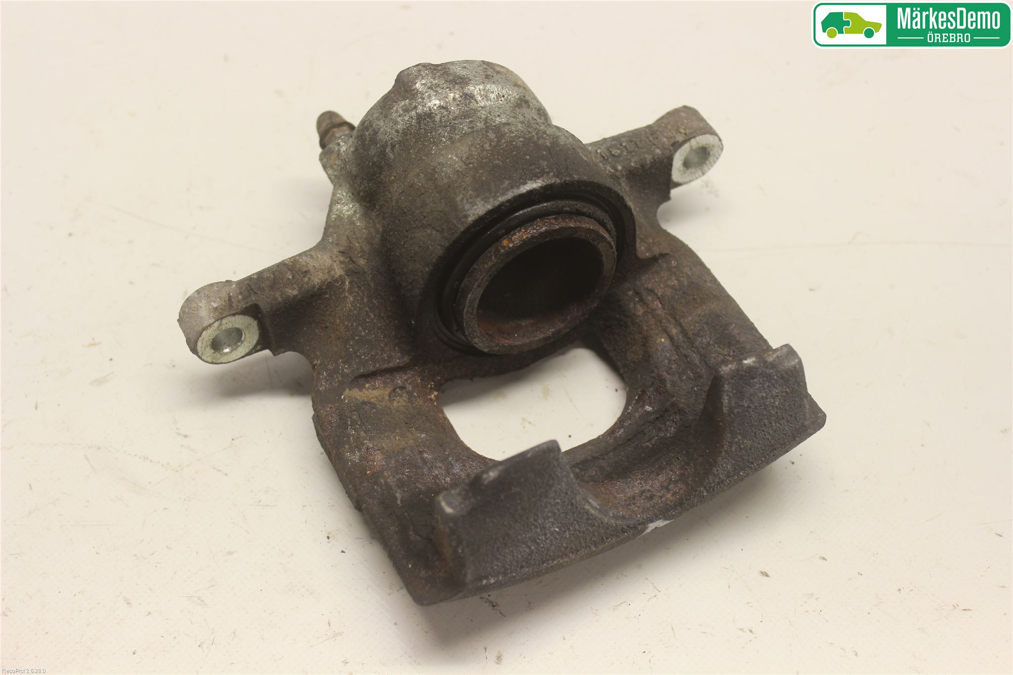 Peugeot 108 15-22 Bromsok Fram Vänster