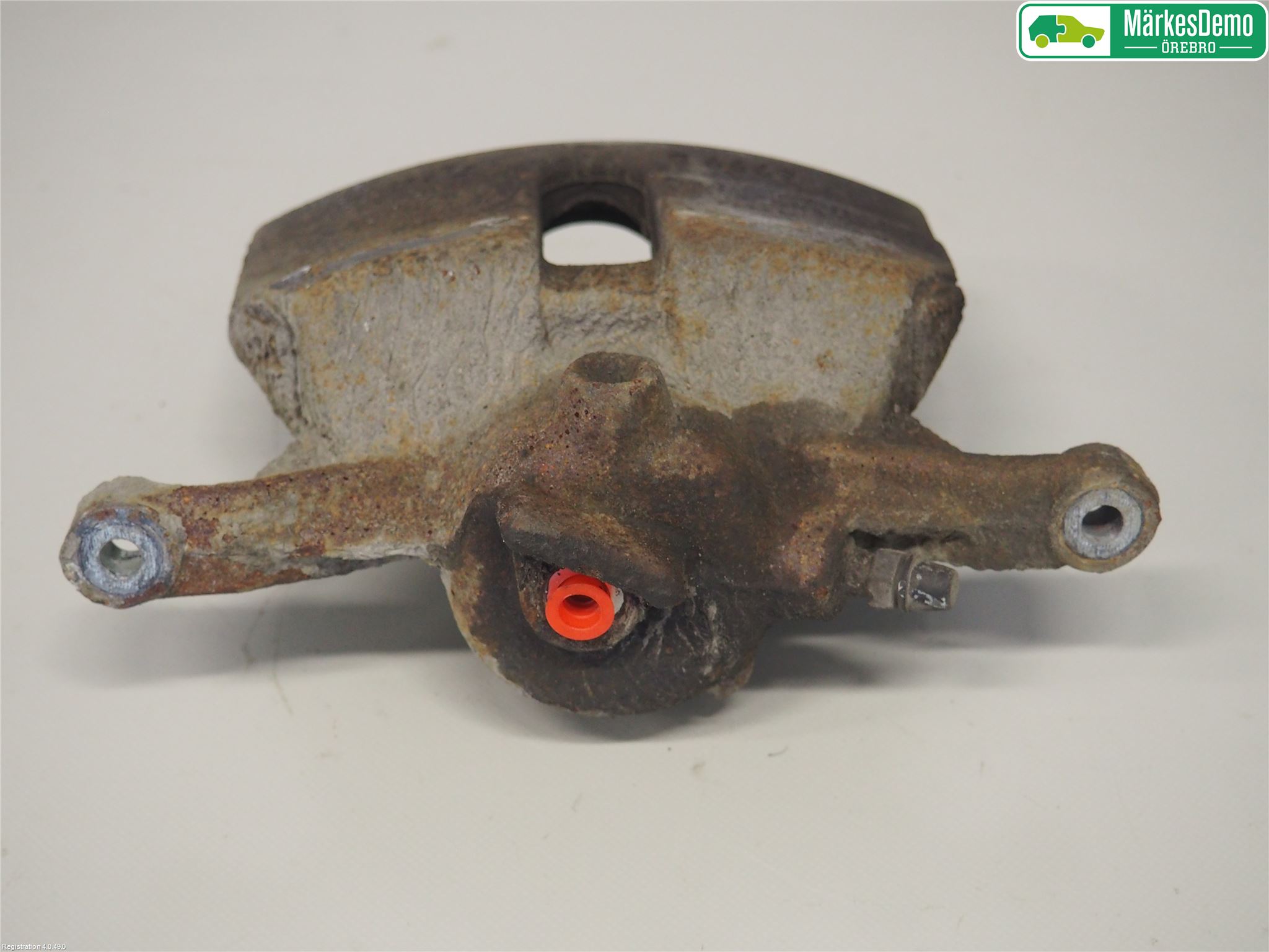 Volkswagen VW PASSAT 15-19 Bromsok Fram Höger