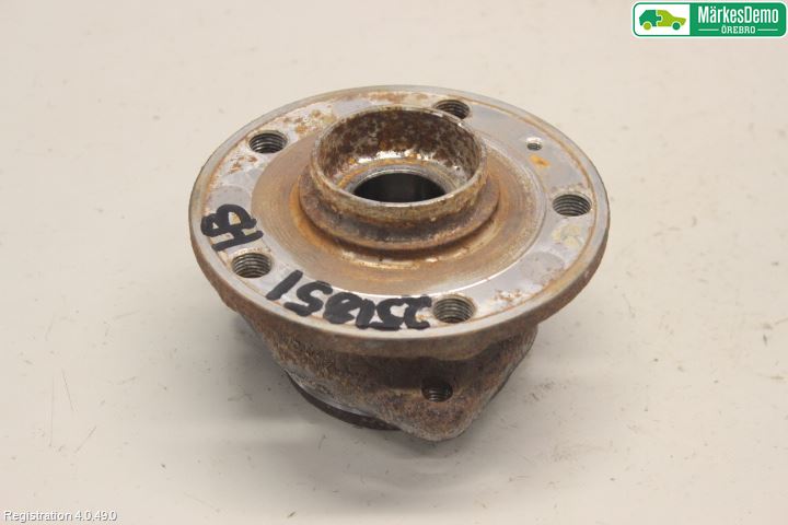 Volkswagen VW PASSAT 15-19 Nav Bak