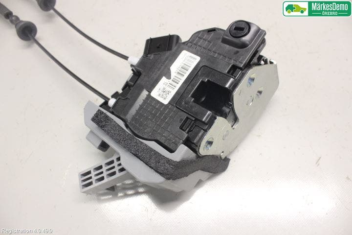 Kia SORENTO 15-20 Låskista-Dörrlås