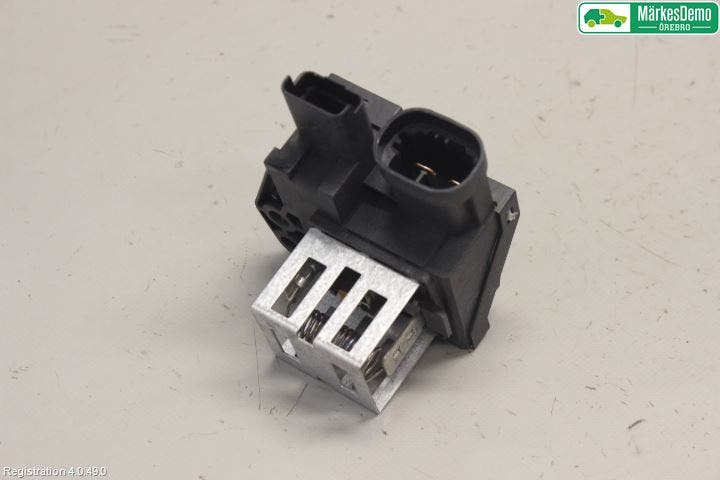 Citroen COTROEN C3 17-24 Relä Kylfläkt