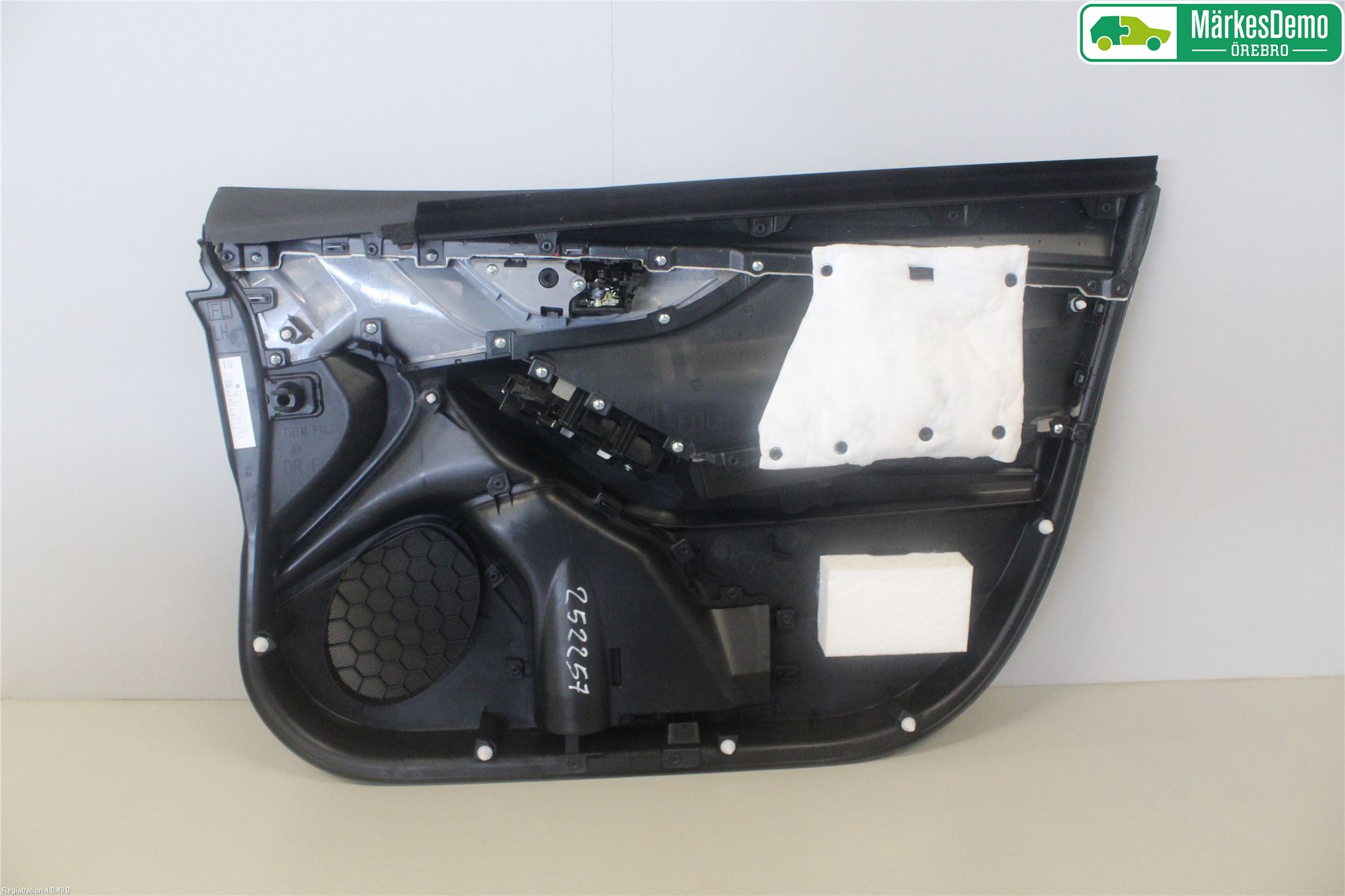 Subaru XV 18-22 Dörrklädsel Vä