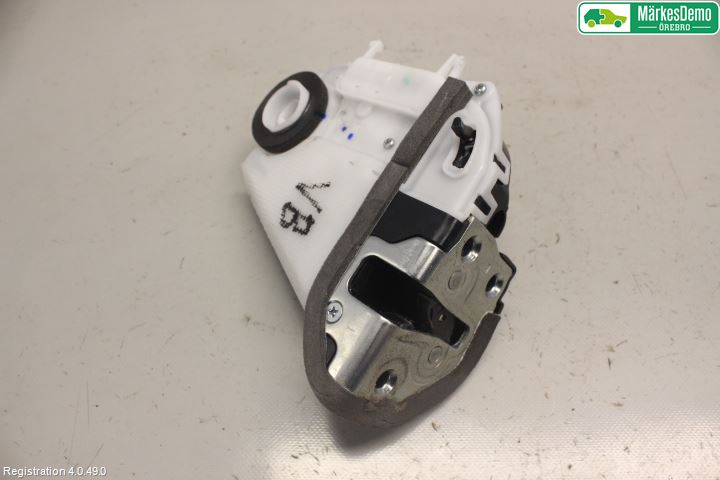 Subaru IMPREZA IV 13-17 Låskista-Dörrlås