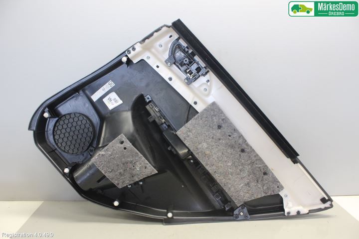 Subaru IMPREZA IV 13-17 Dörrklädsel Vä