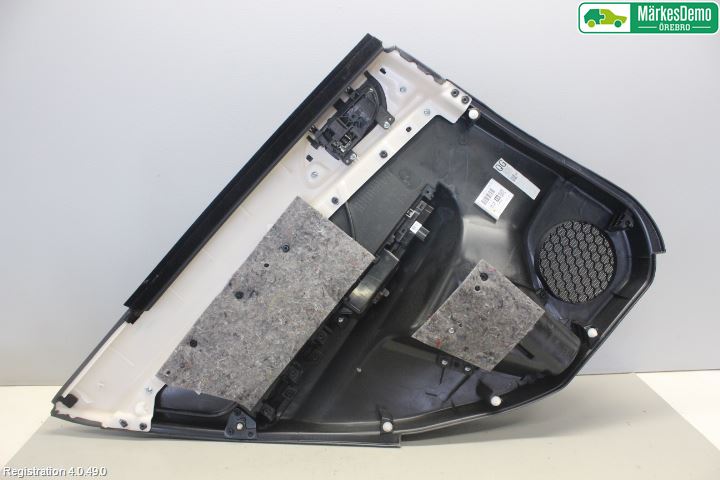 Subaru IMPREZA IV 13-17 Dörrklädsel Hö