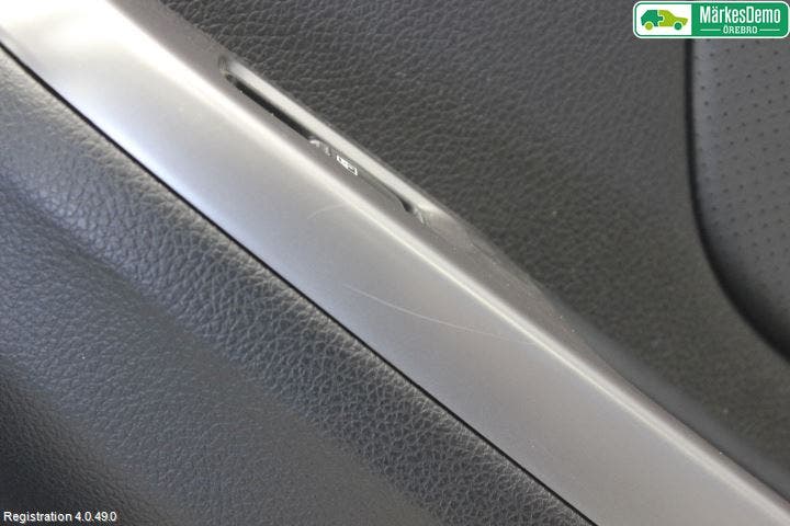 Subaru IMPREZA IV 13-17 Dörrklädsel Hö