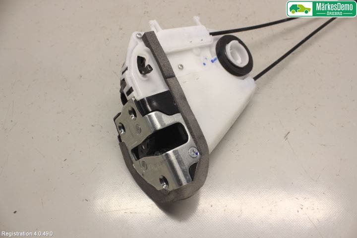 Subaru IMPREZA IV 13-17 Låskista-Dörrlås