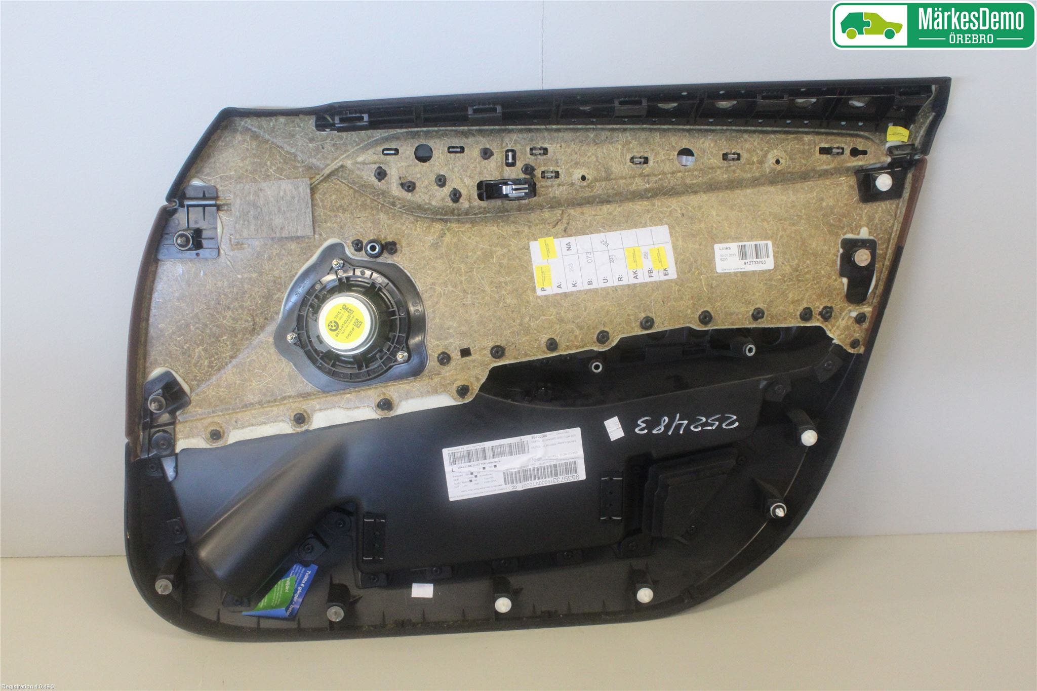 BMW X1 E84 10-15 Dörrklädsel Vä