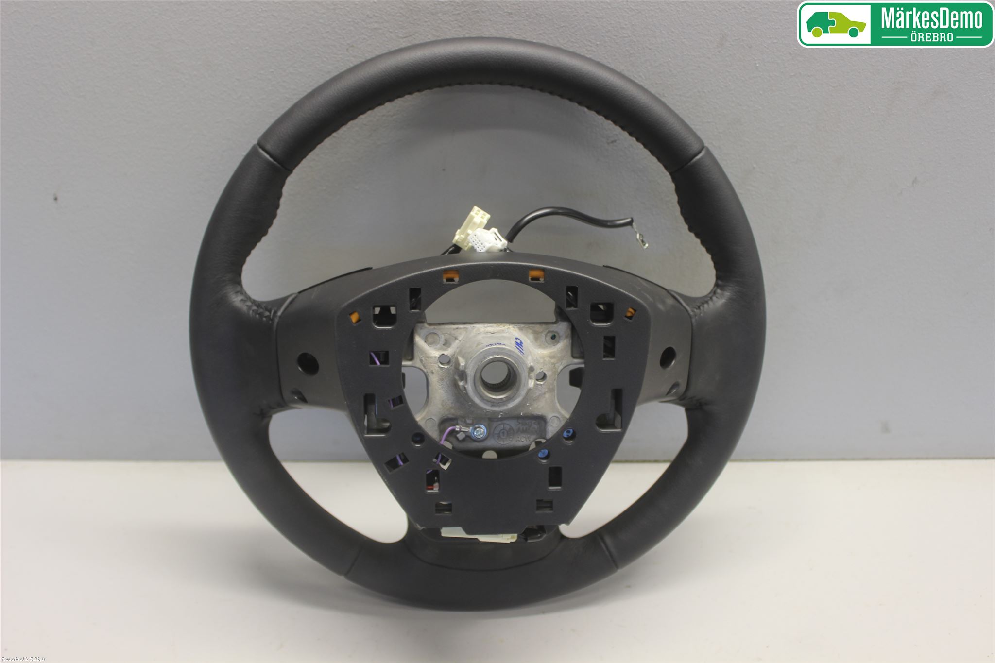 Mitsubishi ECLIPS CROSS Ratt