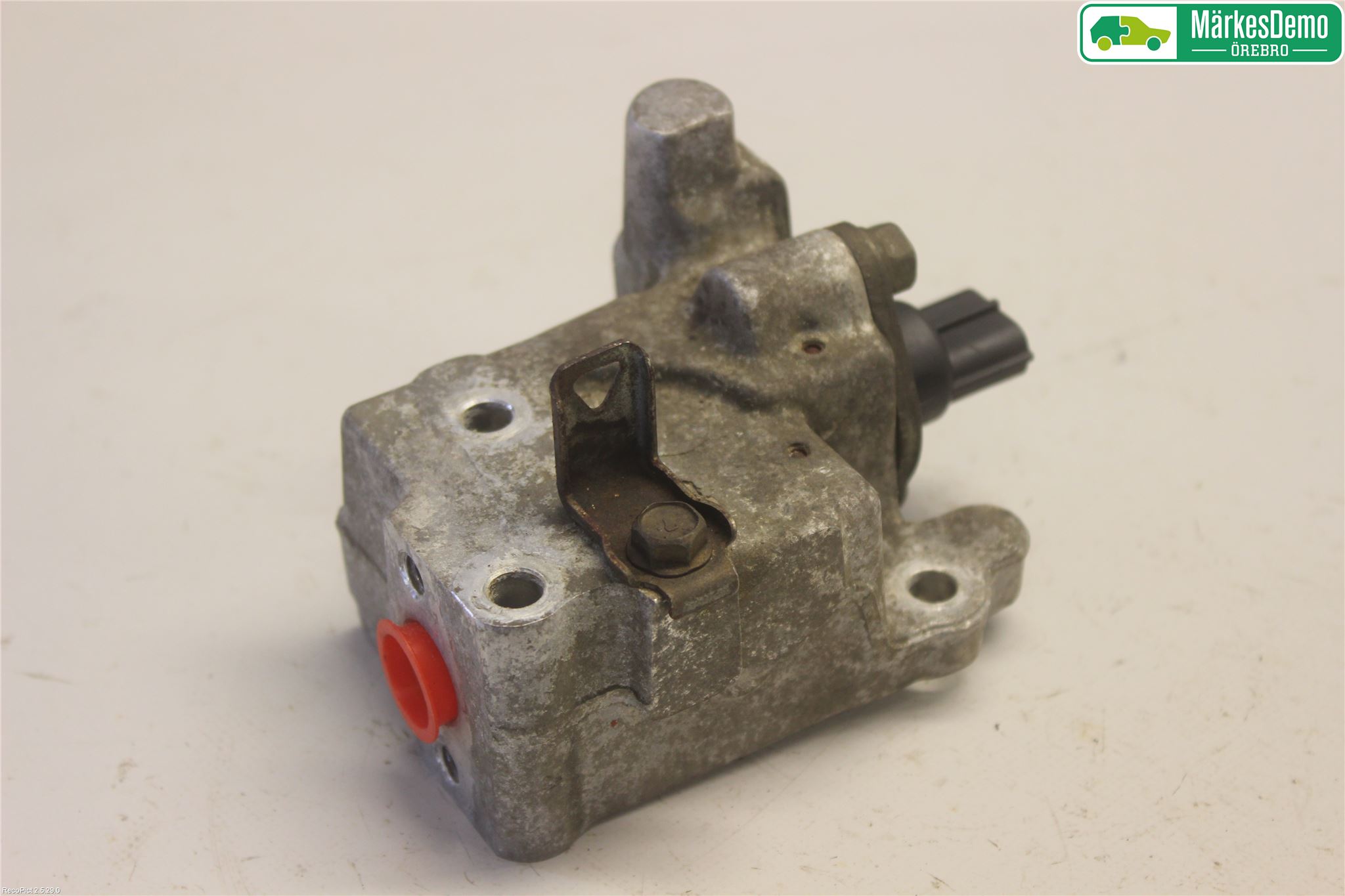 Mitsubishi CARISMA 00-04 Inj Bräntrycksregulator