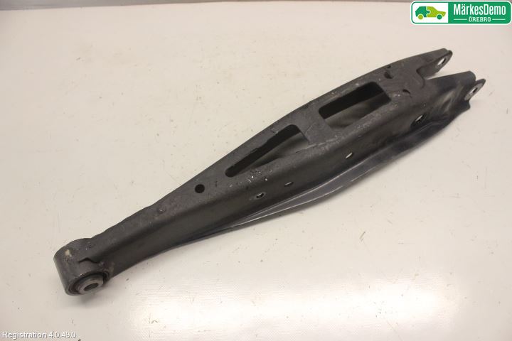 Subaru XV 18-22 Bärarm Bak Vänster