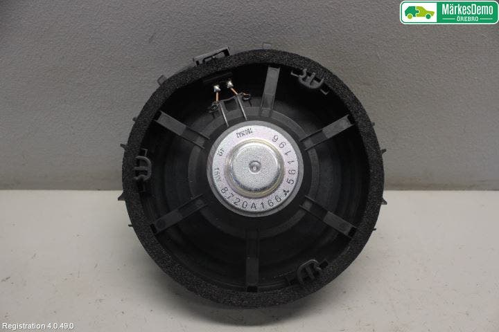 Mitsubishi ECLIPS CROSS Högtalare