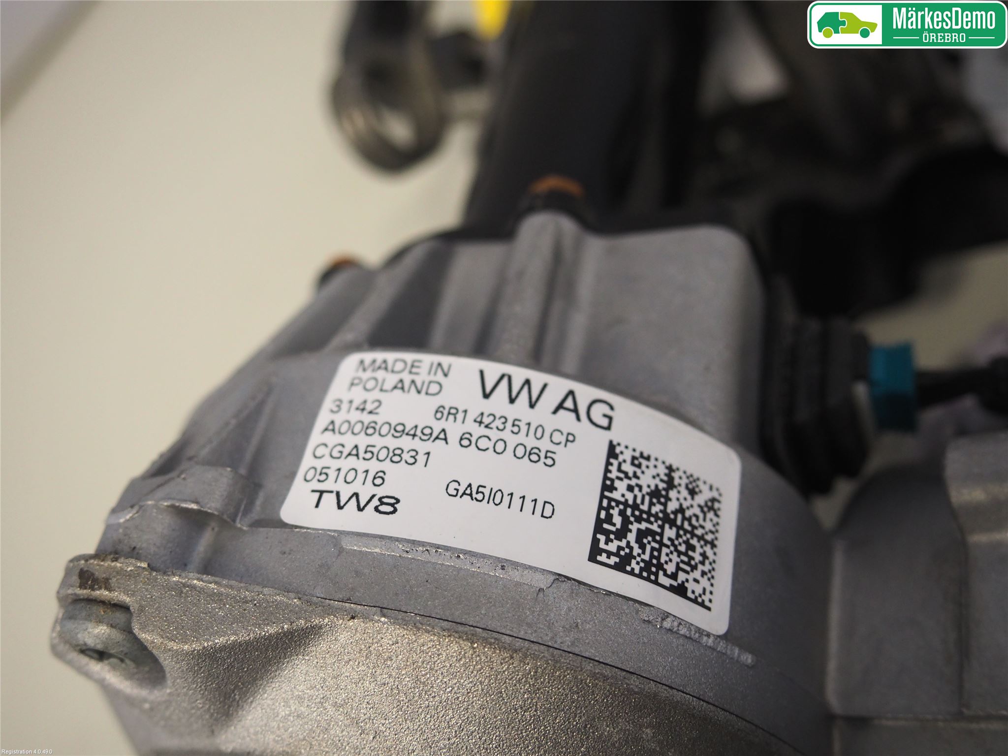 Audi A1/S1 11-18 Rattaxelagg Med Inb Servo