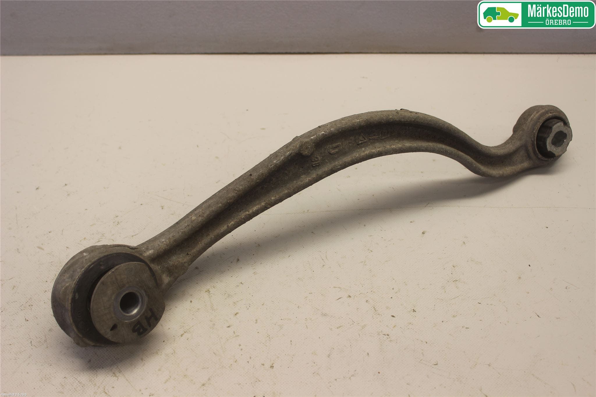 Peugeot 3008 09-16 Bärarm Bak Höger