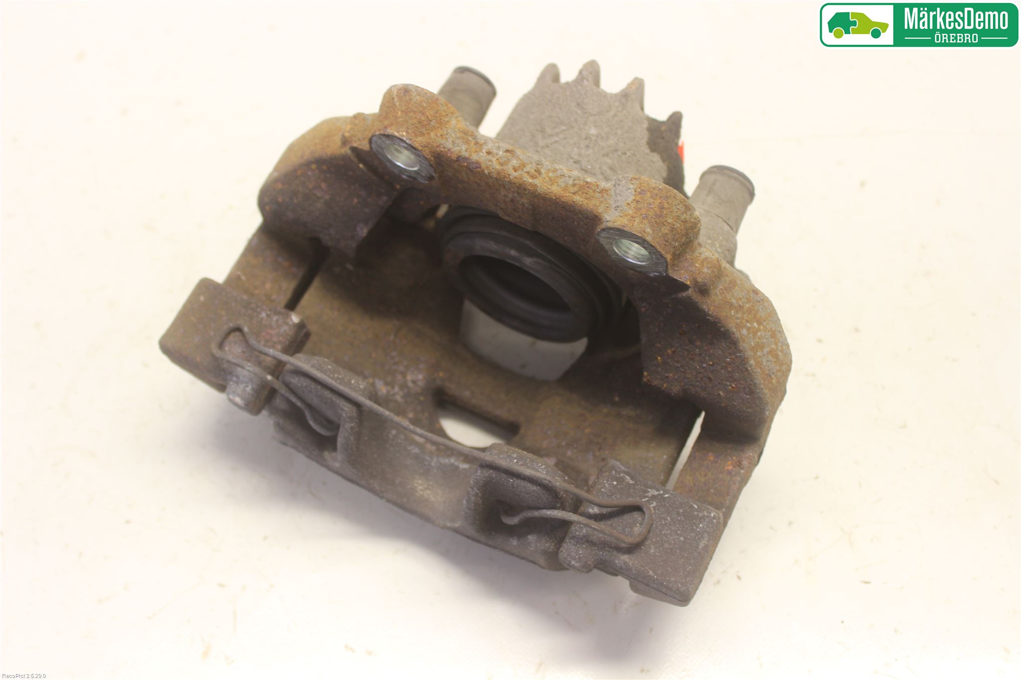 Peugeot 3008 09-16 Bromsok Fram Höger