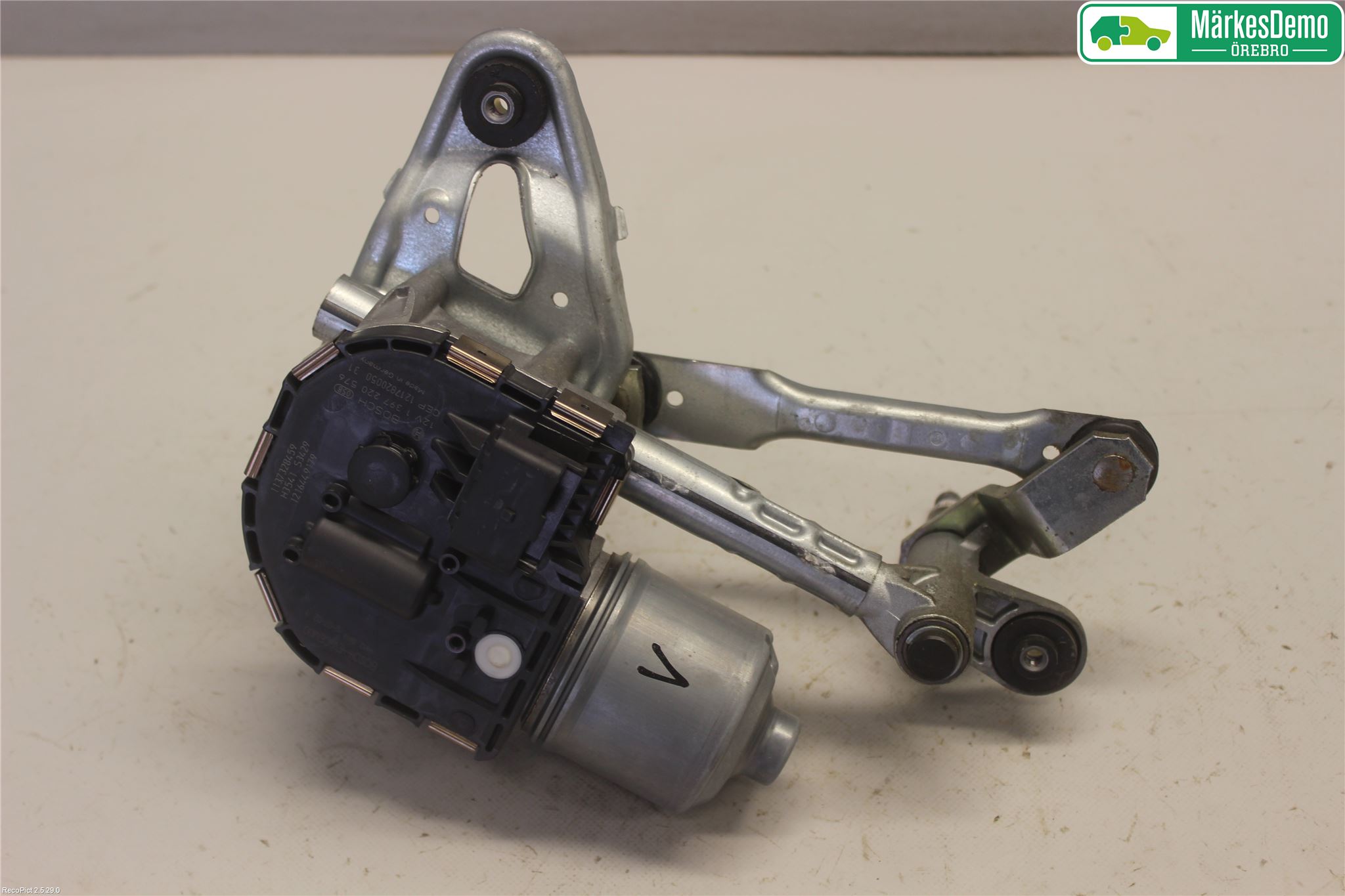Peugeot 3008 09-16 Torkarmotor Vindruta