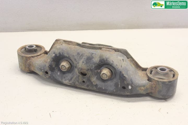 Subaru FORESTER SJ 13-18 Bakaxel Fäste