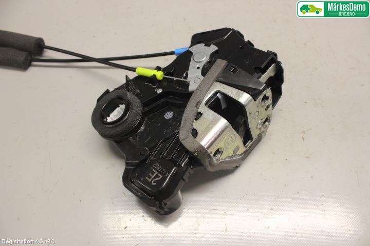 Subaru FORESTER SJ 13-18 Låskista-Dörrlås