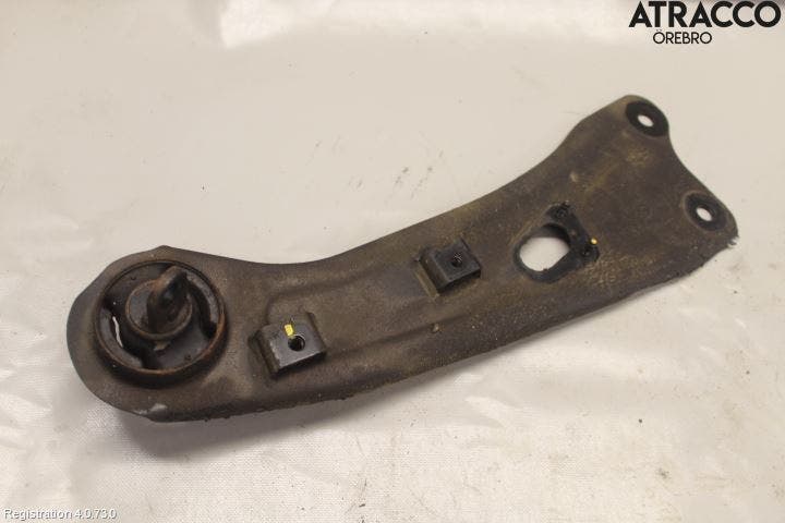 Kia NIRO (DE) 17-22 Bärarm Bak Höger