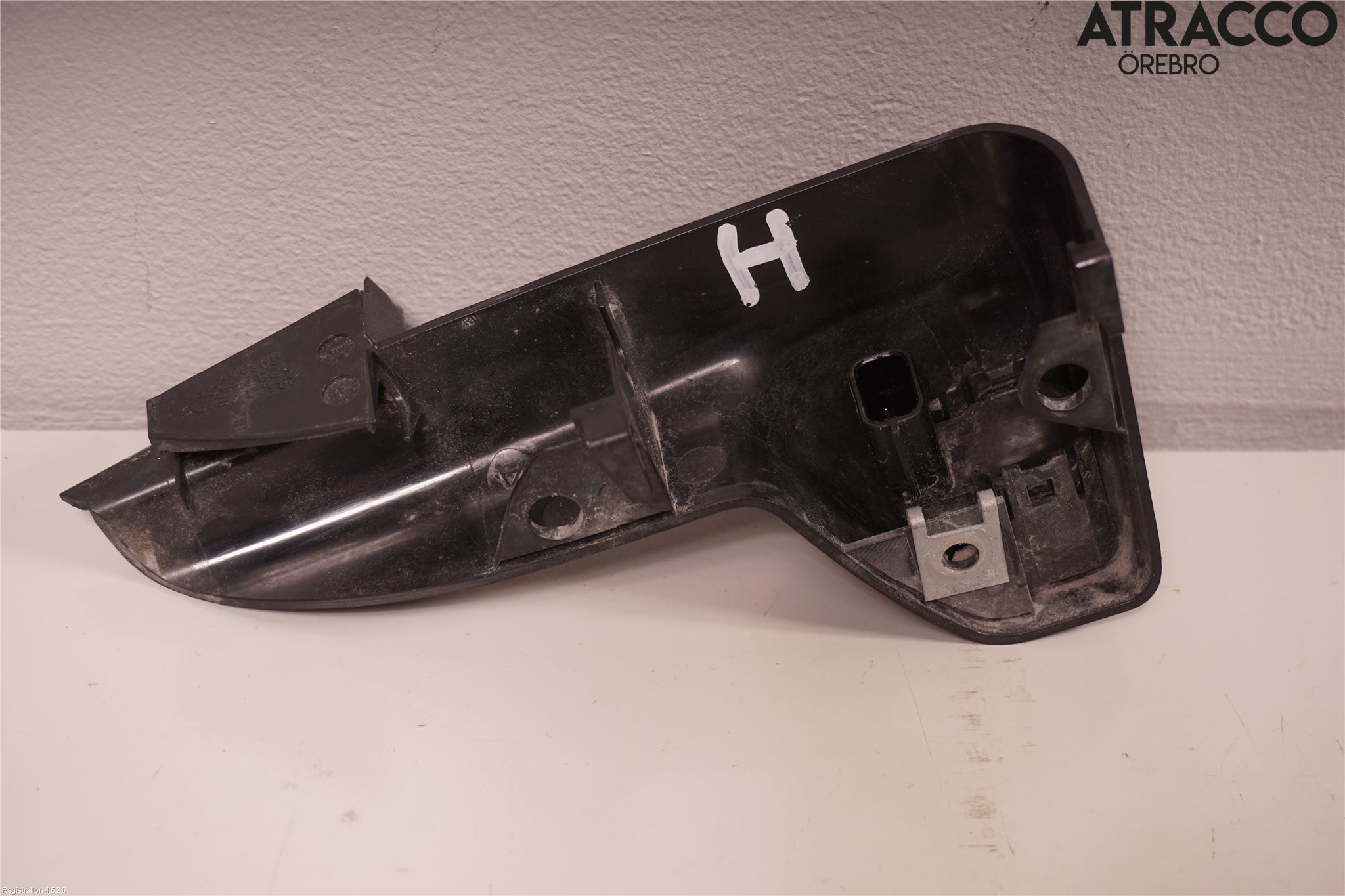 Nissan QASHQAI 14-17 Parkeringshjälp Frontsensor