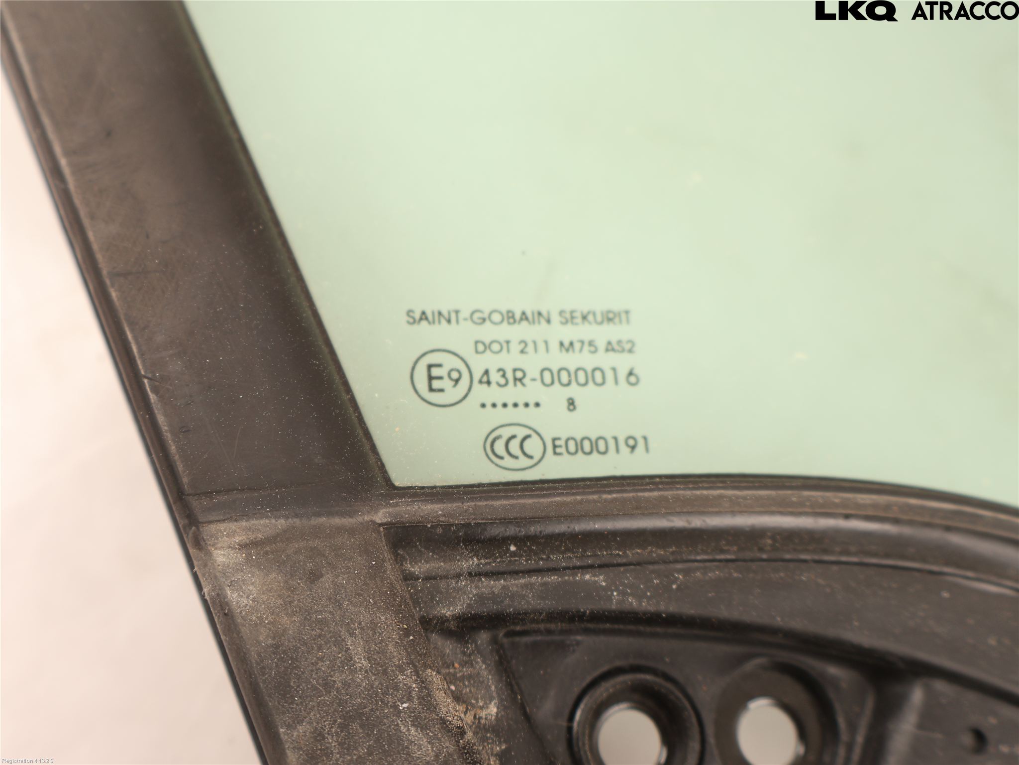 Citroen BERLINGO 08-18 Dörruta Fram Lilla Hö