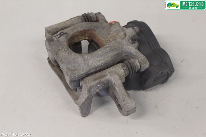 Nissan QASHQAI 14-17 Bromsok Bak Höger