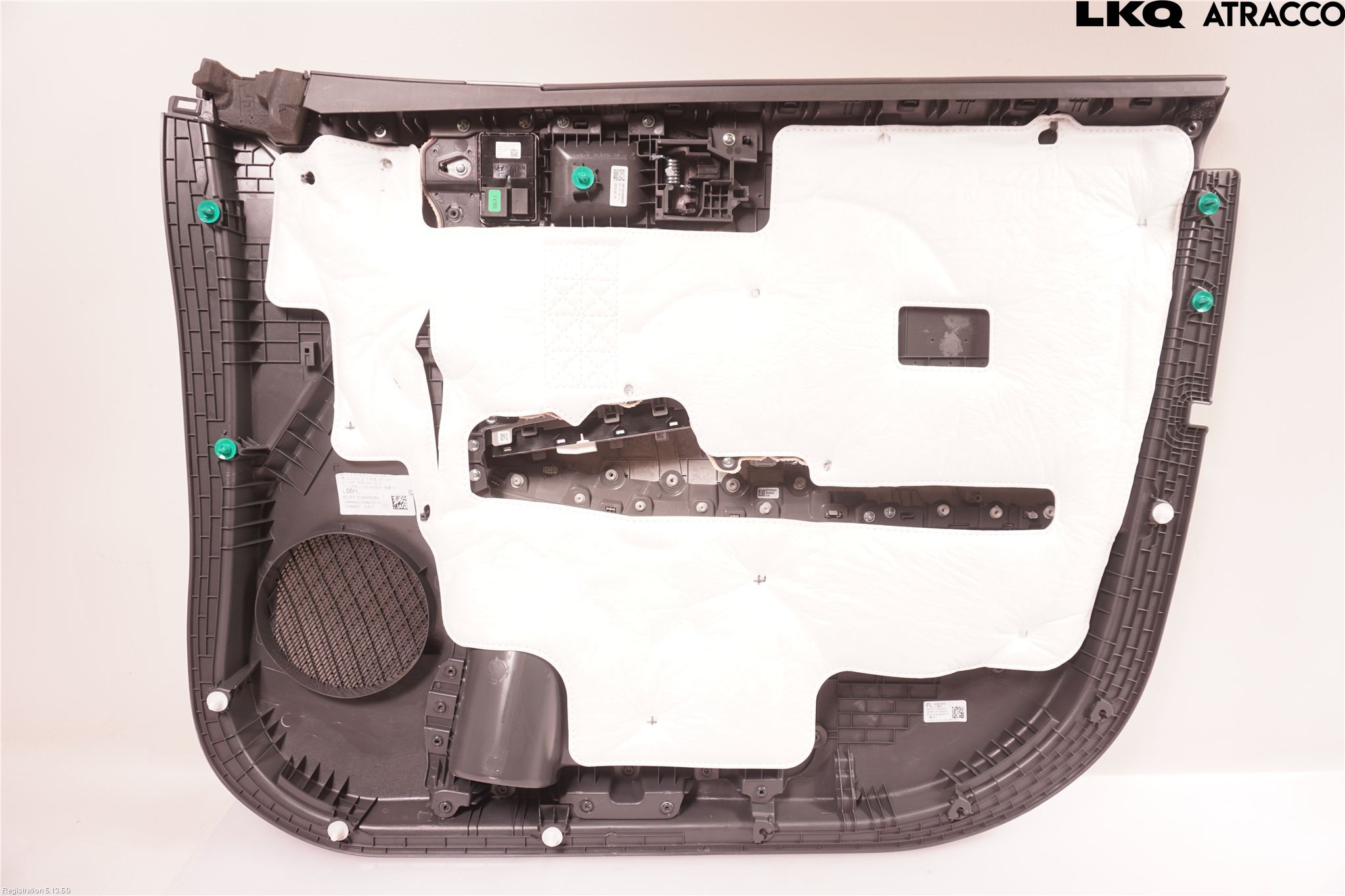 Kia EV3 26->> Dörrklädsel Vä