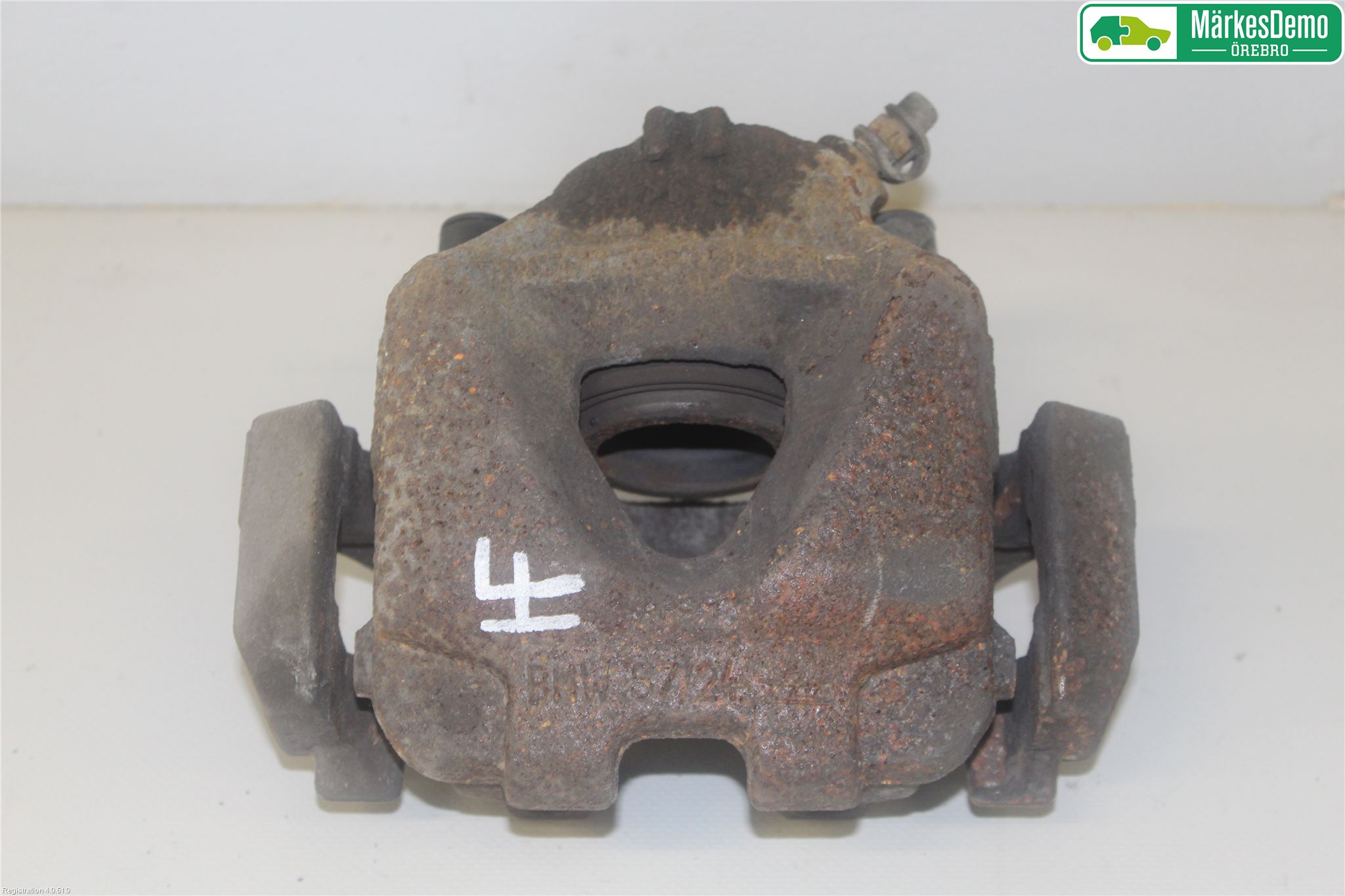 BMW 3 E90/91 SED/TOU 05-12 Bromsok Fram Höger