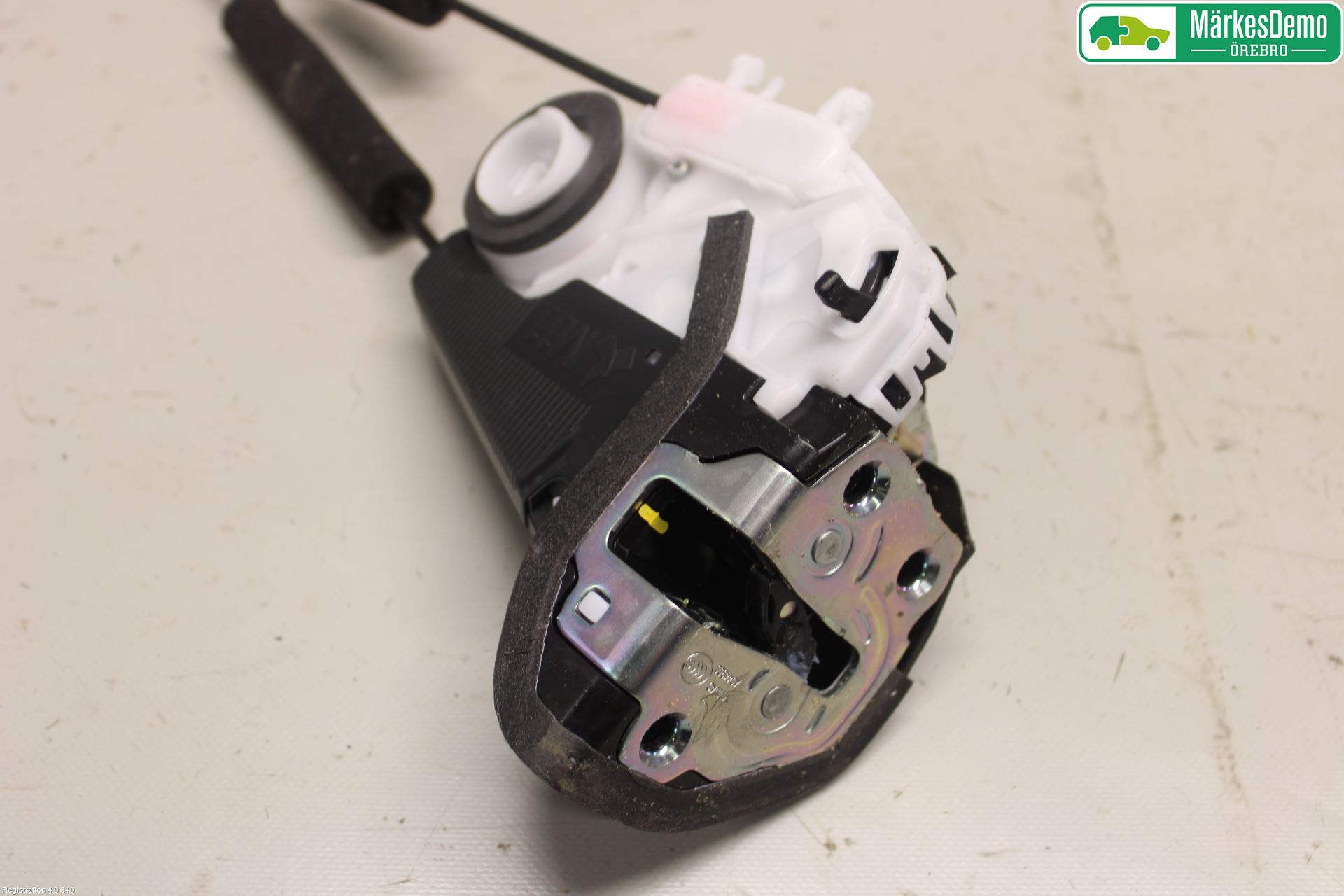 Subaru OUTBACK 15-20 Låskista-Dörrlås