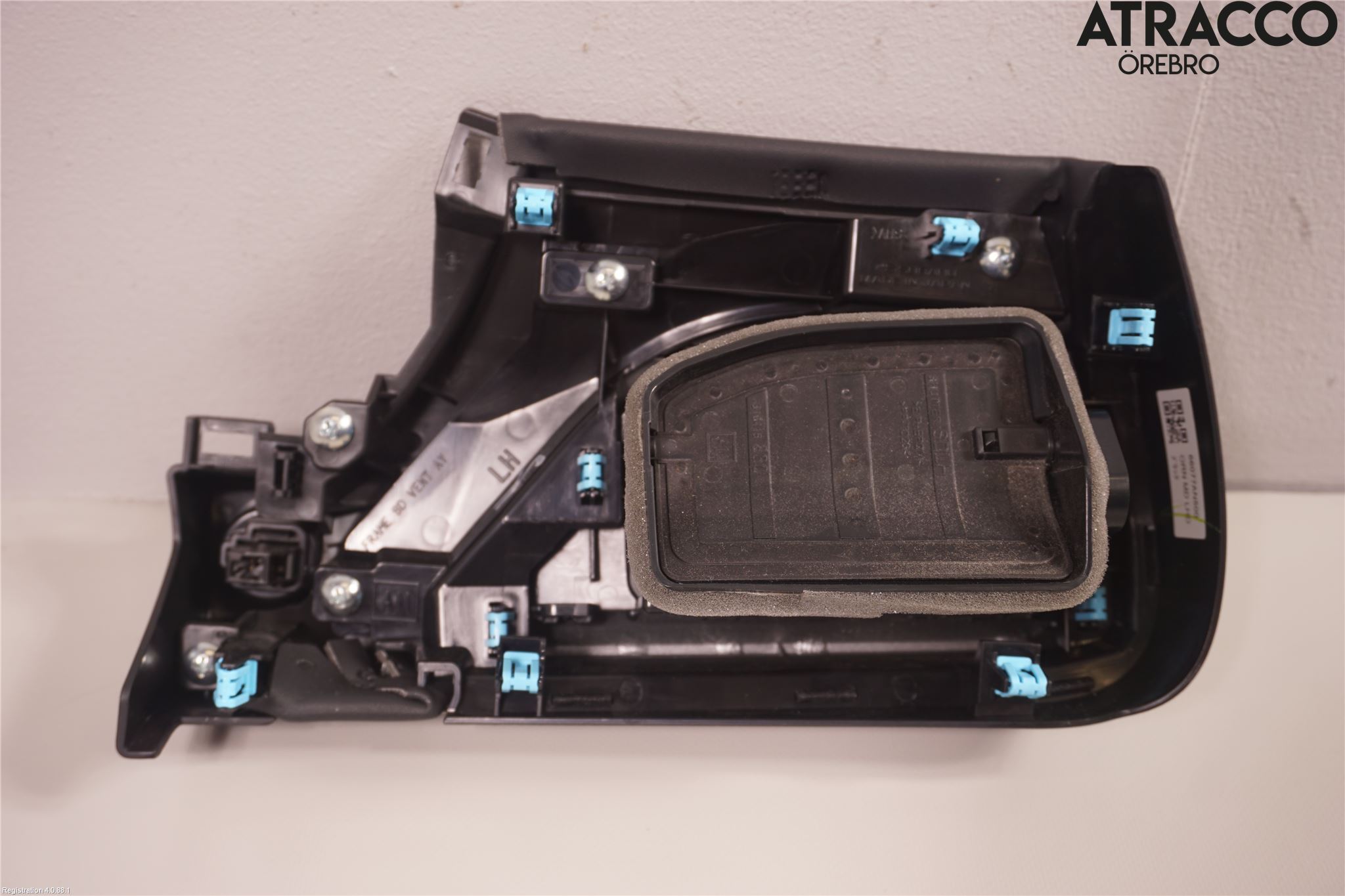 Subaru OUTBACK 21- Defrosterkanal-Munstycke