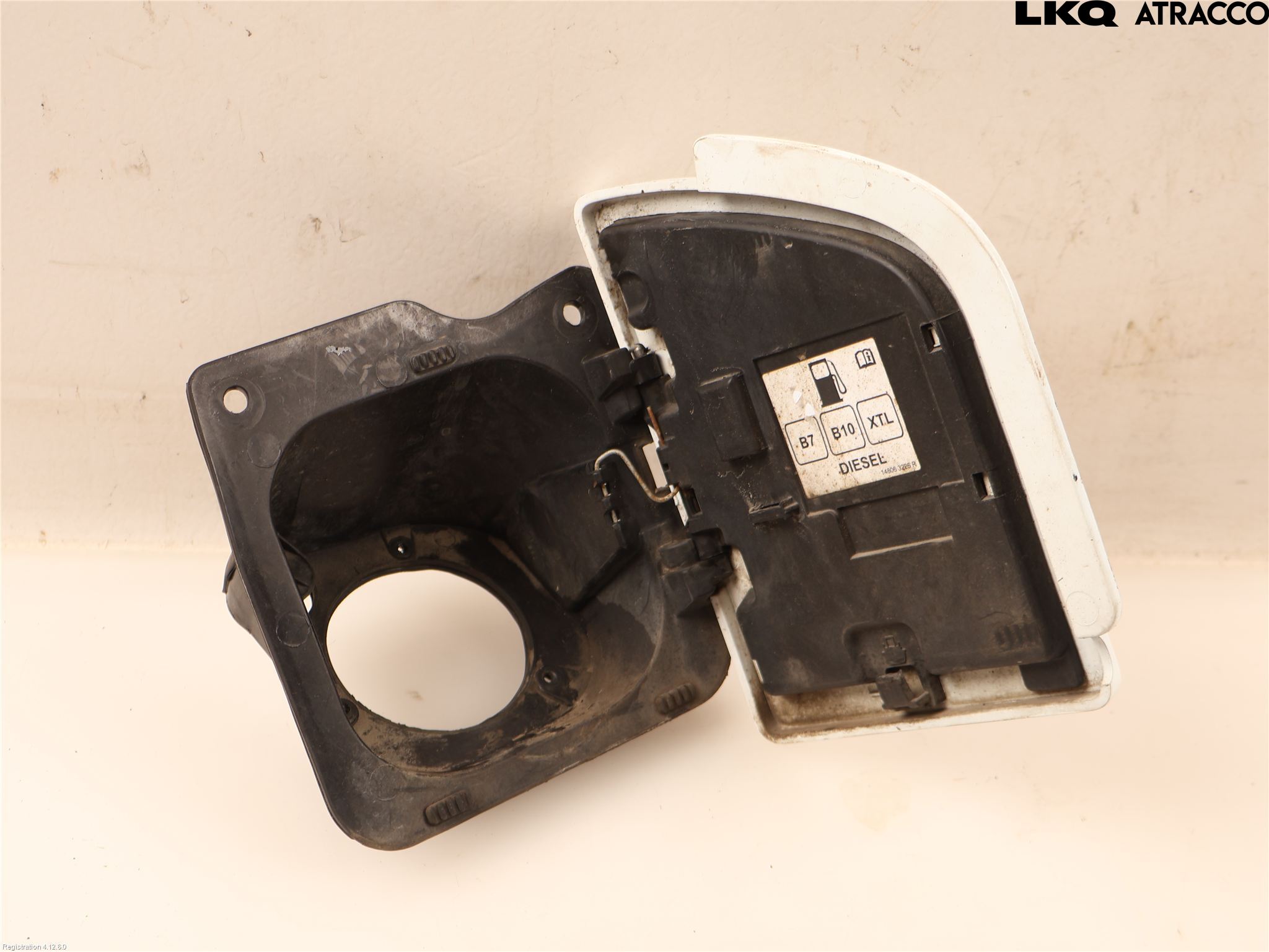 Renault MASTER III 15-20 Tanklucka
