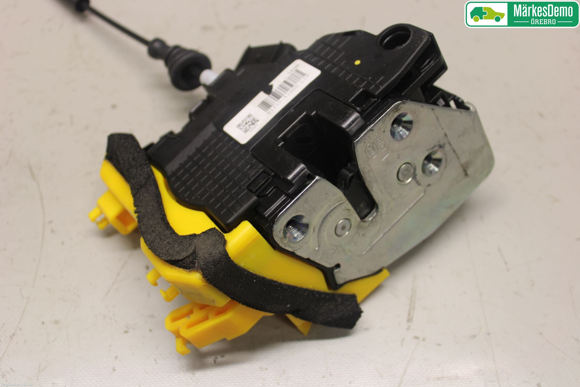 Kia CEED 12-18 Låskista-Dörrlås