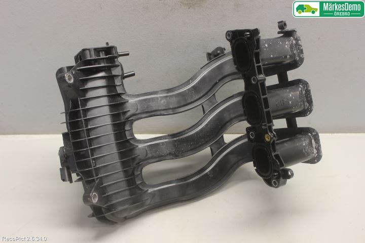 Peugeot 208 12-15 Grenrör Insug