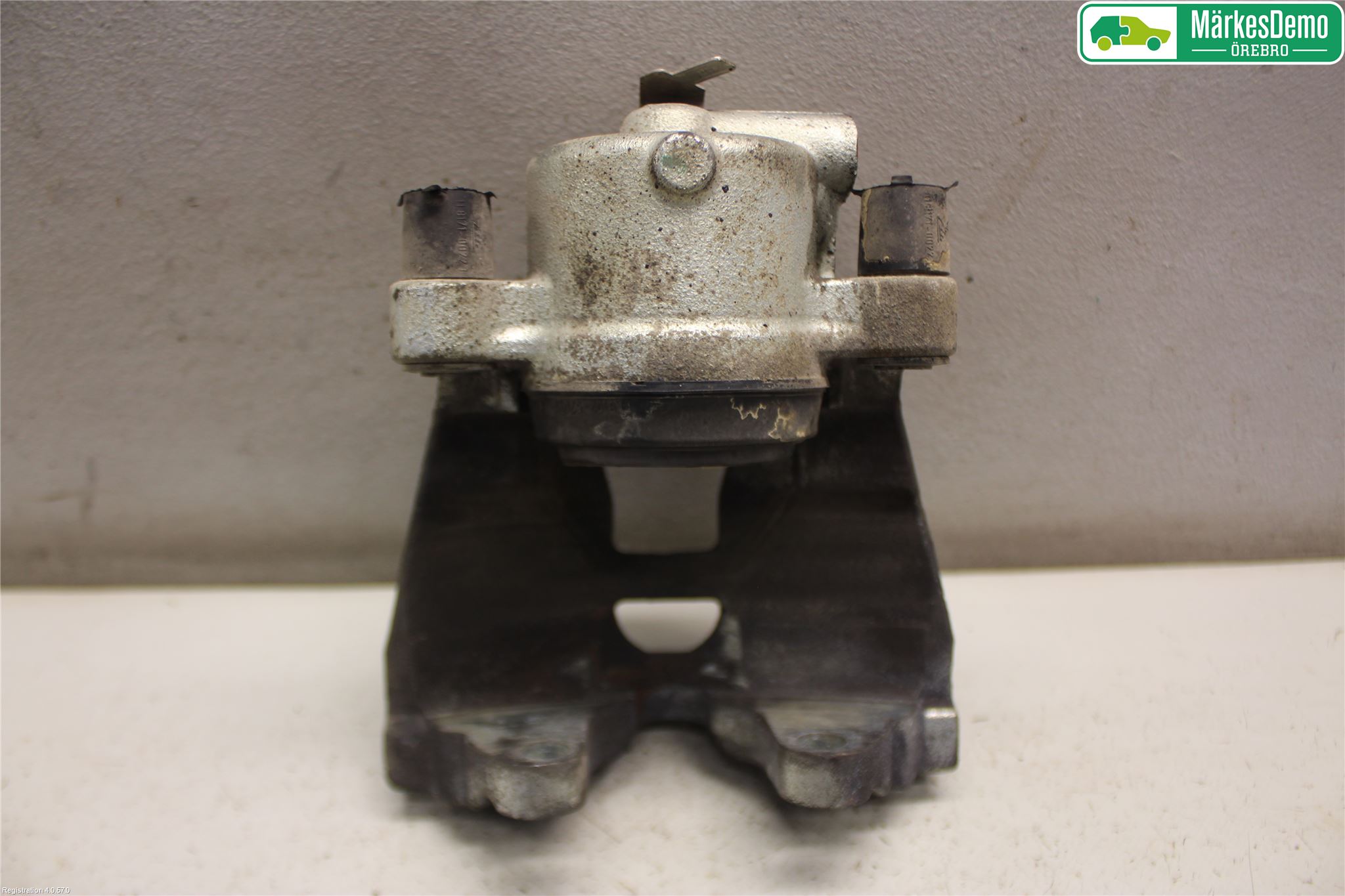 Fiat DOBLO CARGO Bromsok Fram Höger