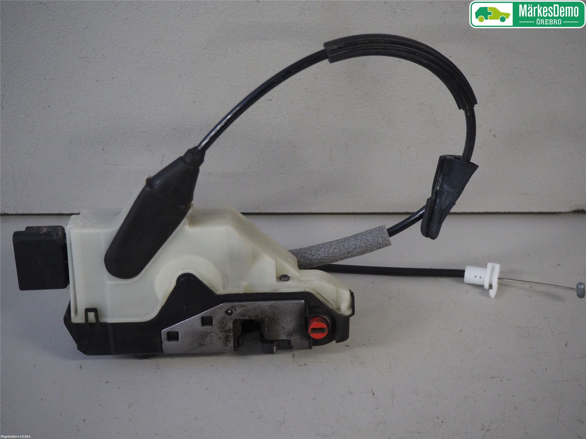 Peugeot 208 12-15 Låskista-Dörrlås