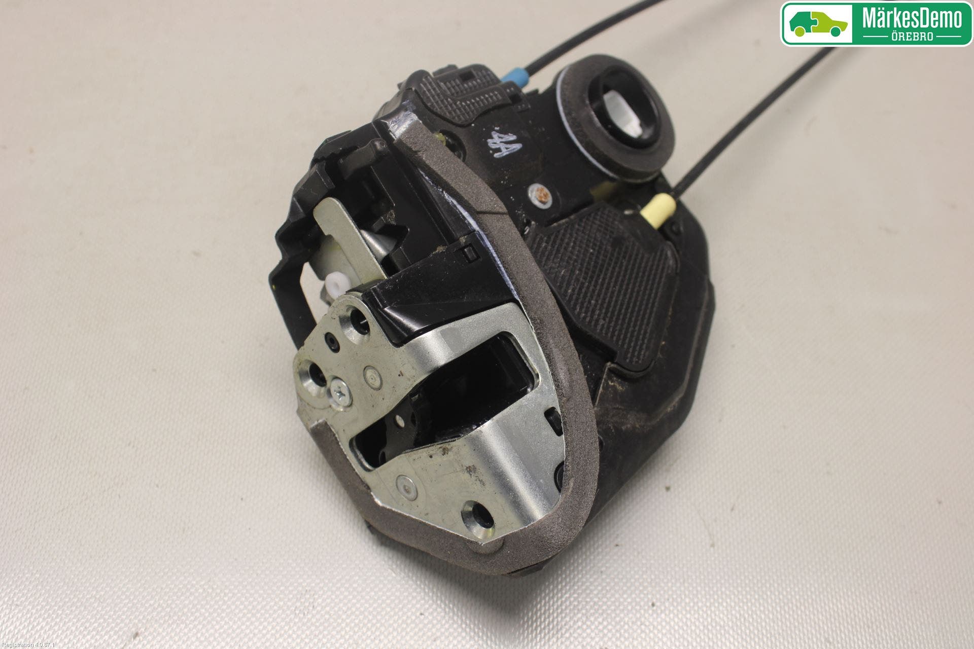 Toyota VERSO 09-18 Låskista-Dörrlås