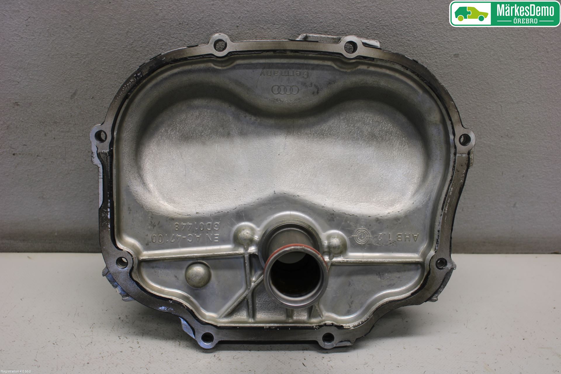 Audi A8/S8 4H 10-17 Kamrem-Transmissionskåpa