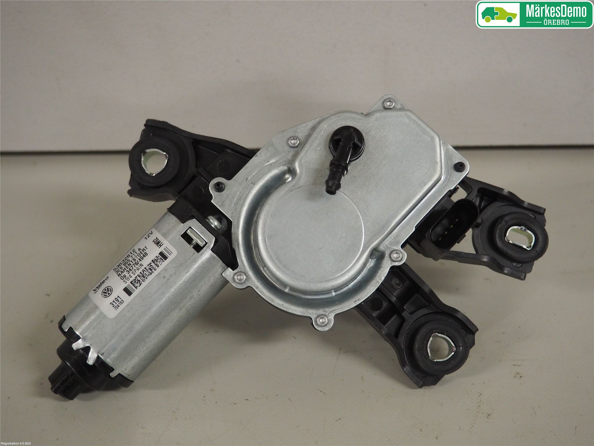 Volkswagen VW PASSAT 11-14 Torkarmotor Baklucka