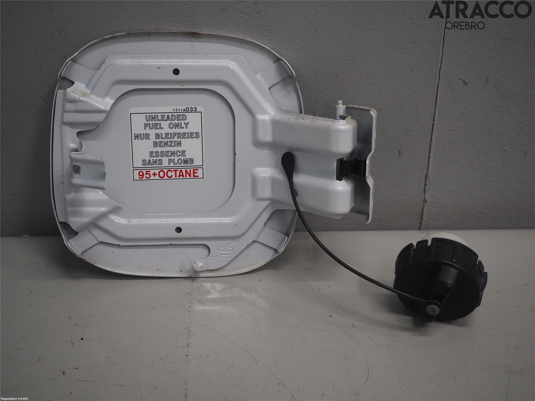 Mitsubishi OUTLANDER 13-21 Tanklucka